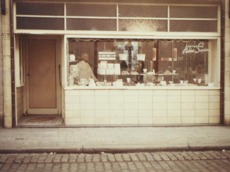 Jos Hakker, Antwerpse Handjes
